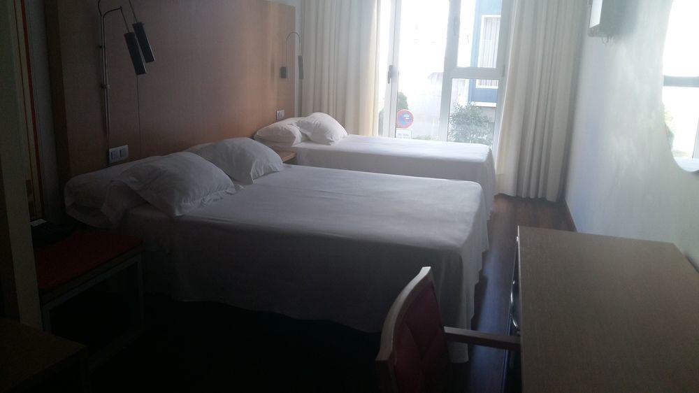 Hotel Ril Burela Exteriör bild